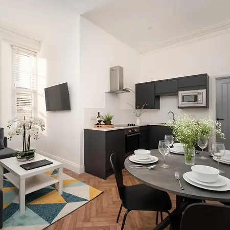 Near Beach, Torquay Heights Modern Apartments, Pet Friendly Exterior photo