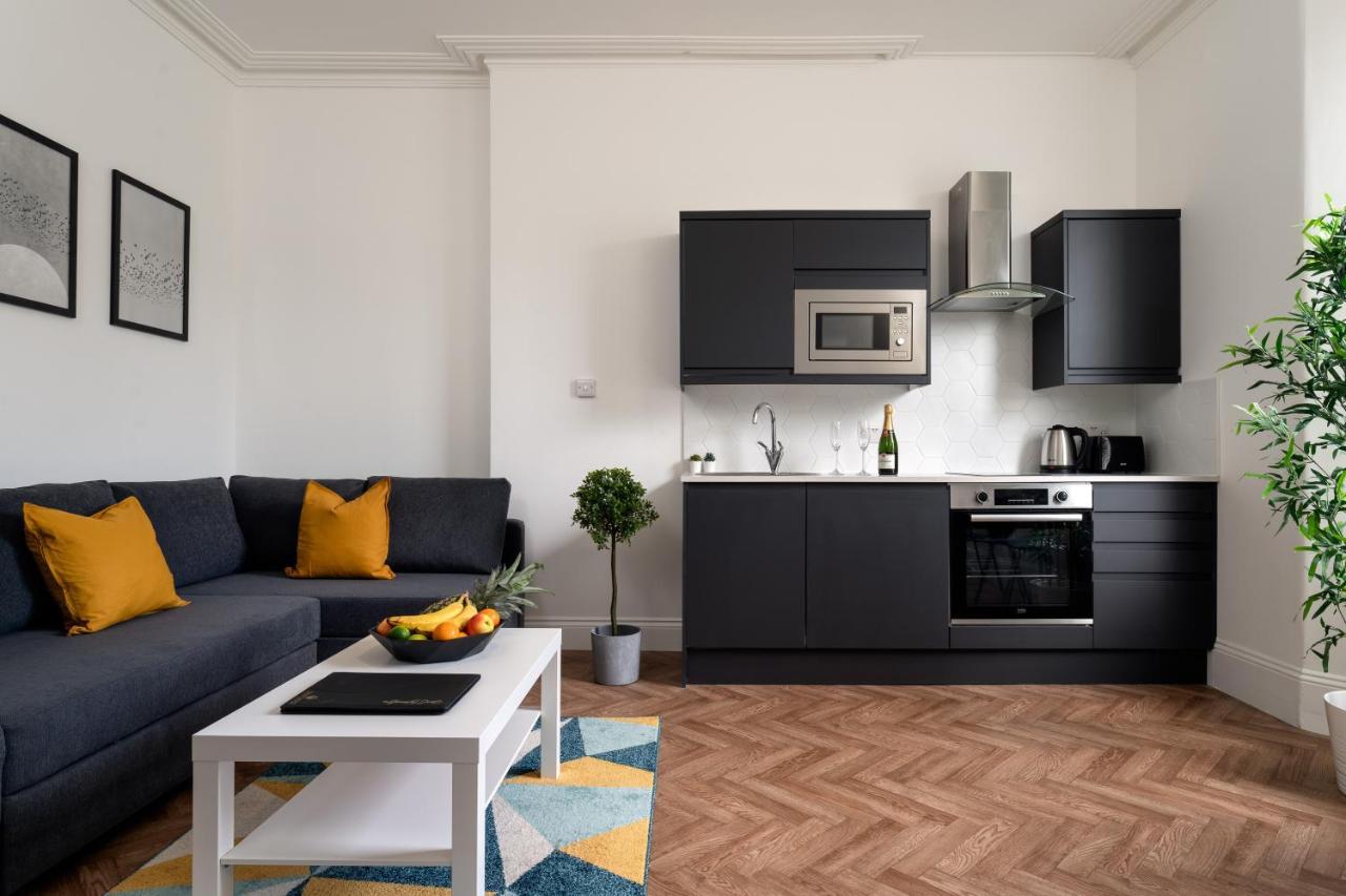 Apartment Near Beach, Heights Modern Apartments, Pet Friendly *