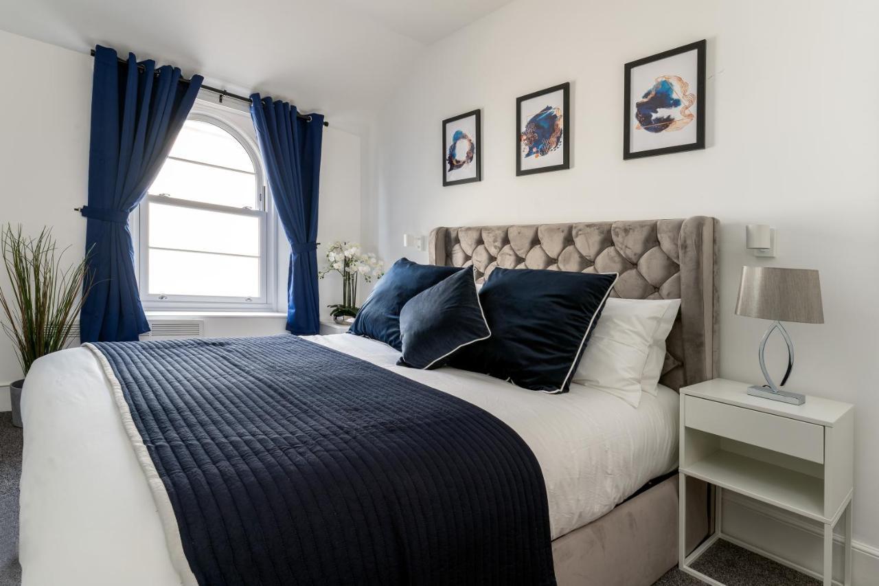 Near Beach, Heights Modern Apartments, Pet Friendly *